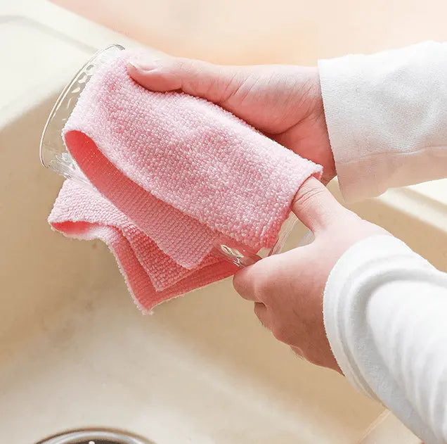 ♻️ Wiederverwendbare Mikrofaser-Papierhandtuchrolle – Super saugfähig und streifenfrei