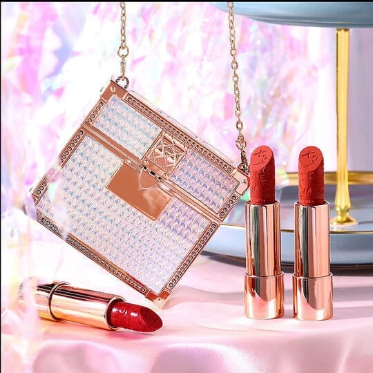 GlossBag™ - Samt-Matte Lippenstift-Set mit Kettenbeutel