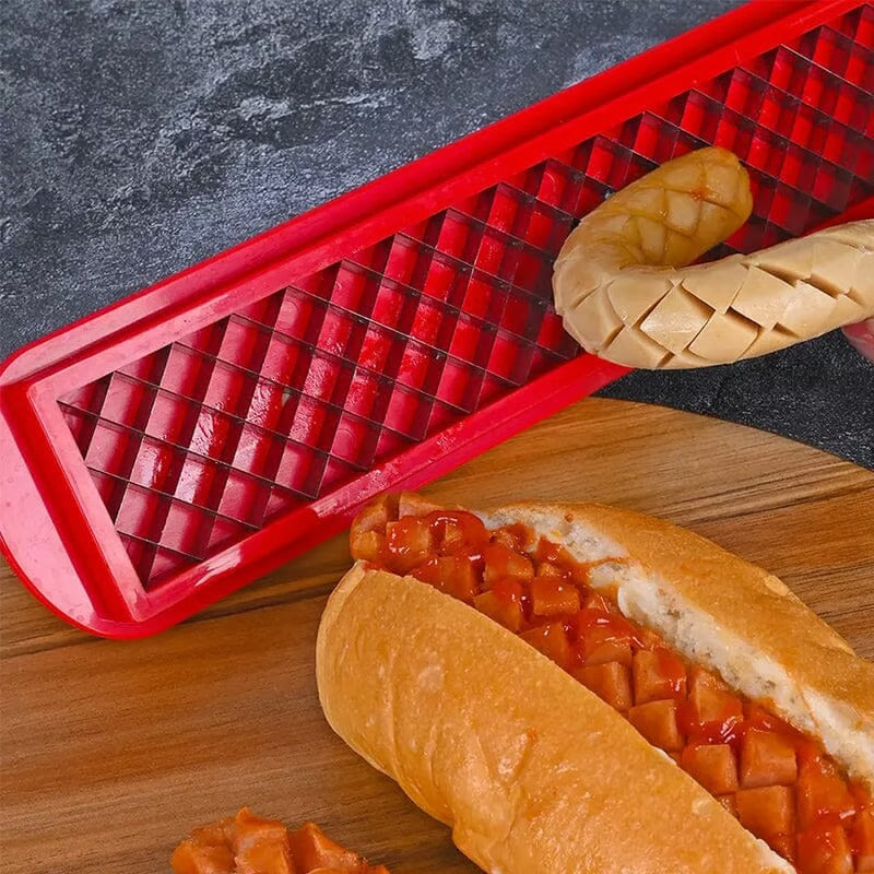 Perfekter Criss-Cross Hotdog-Schneider – Saftige, gleichmäßig gegarte Würstchen