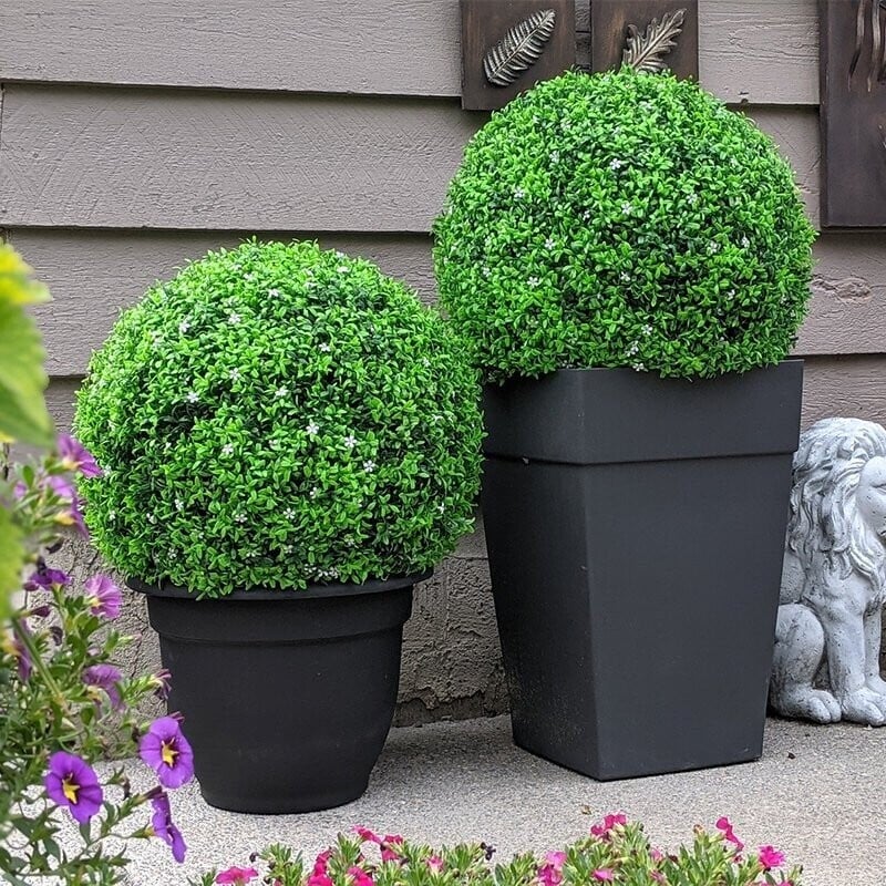 2+2 GRATIS | Künstliche Topiary-Kugel – Perfekte grüne Dekoration für Laden, Café, Büro und Zuhause