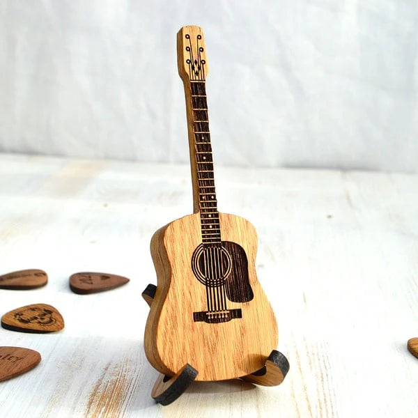 GuitarHolder™ - Gitarrenplektrenhalter +3 Gratis Plektren
