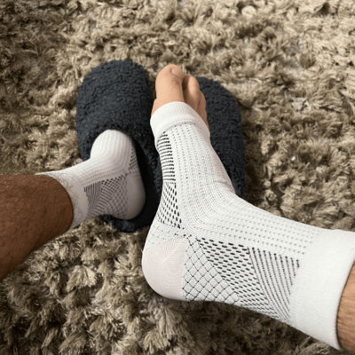 1+1 Gratis | FunctionalSocks™ - 3x effektiver als gewöhnliche Kompressionssocken!