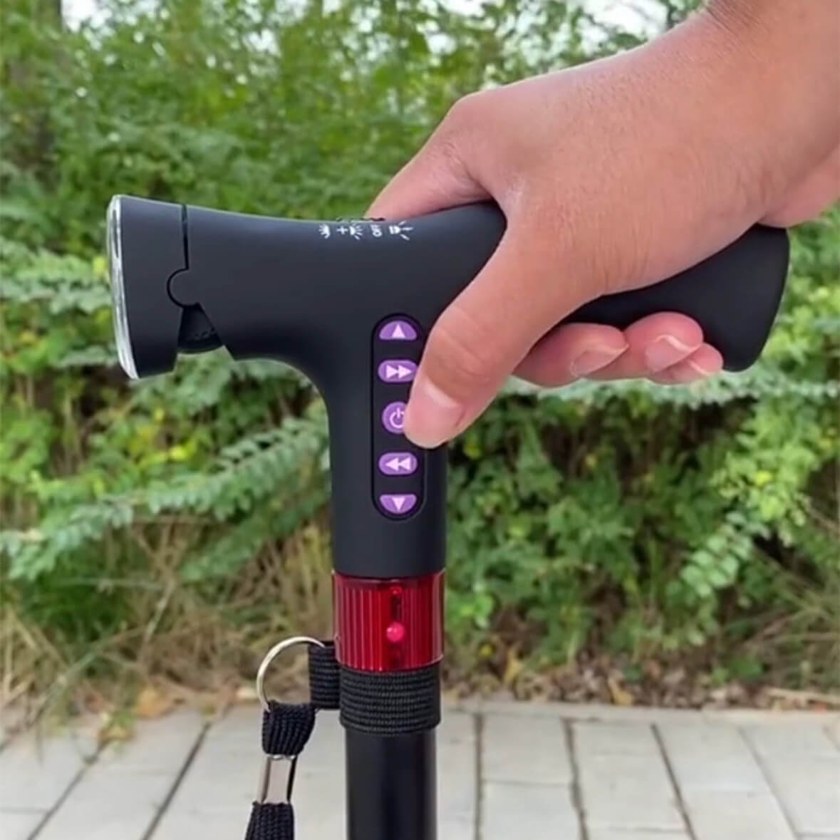 SmartCane™ - Intelligenter Gehstock mit automatischem Alarm