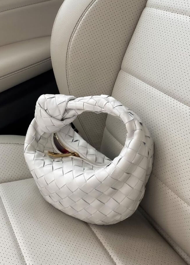 Lia – Geflochtene Mini-Tasche