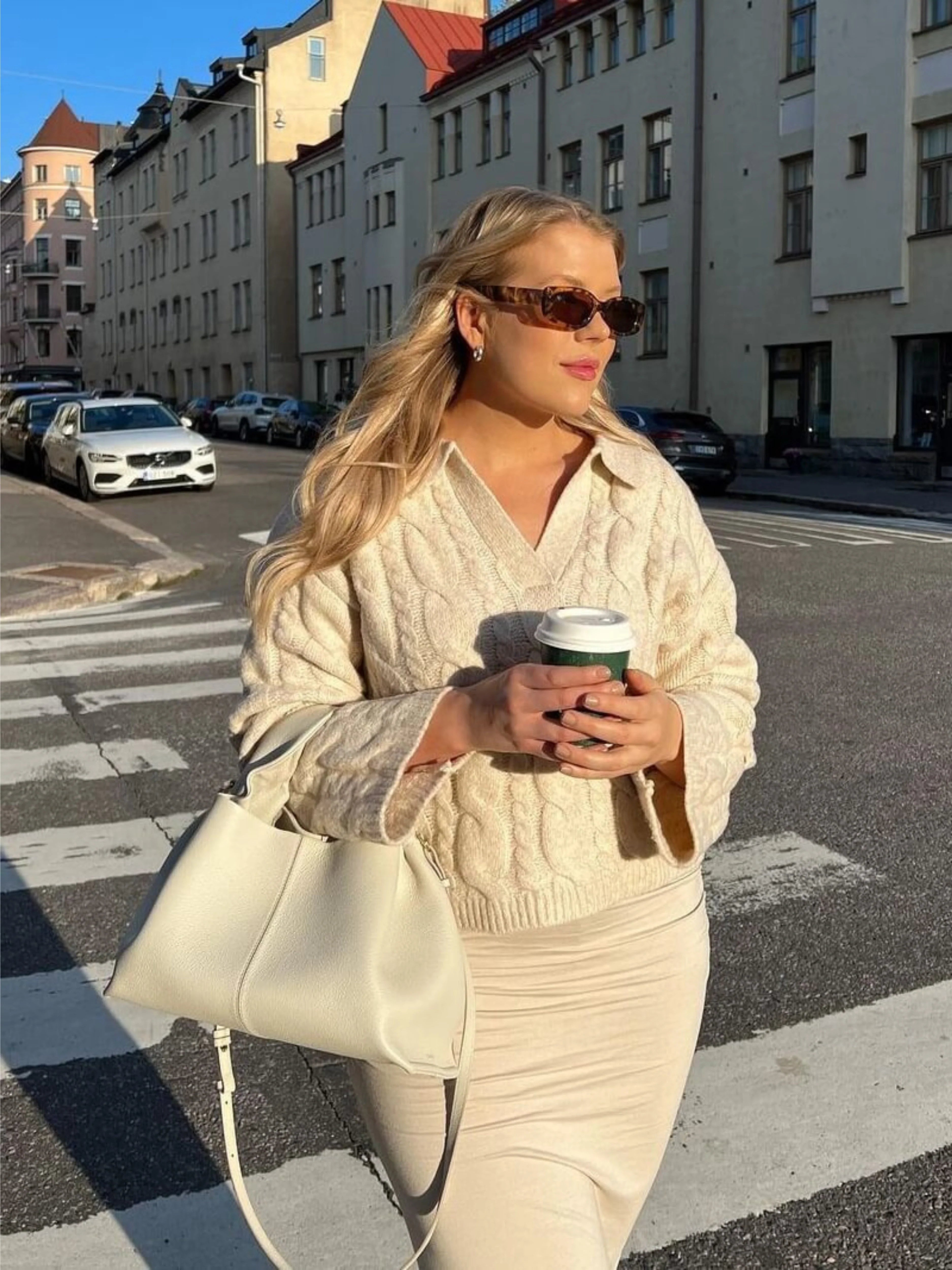 Cloud Pouch Tasche aus Leder | Trendy & vielseitig