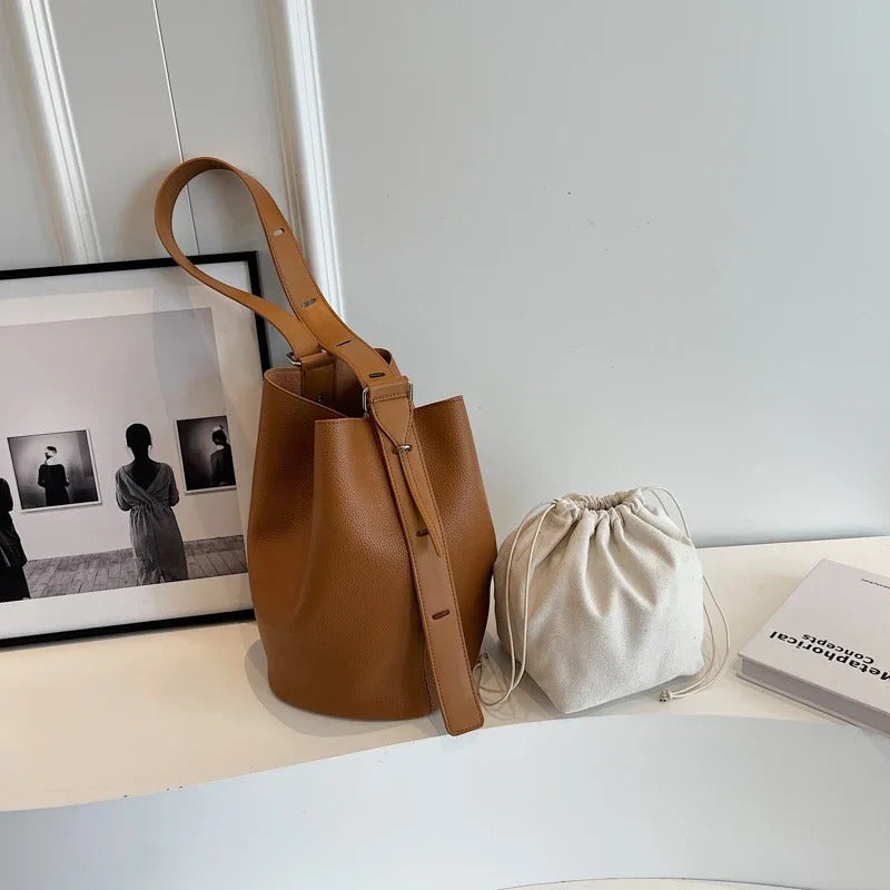 Blanca™ - Vielseitige Ledertasche